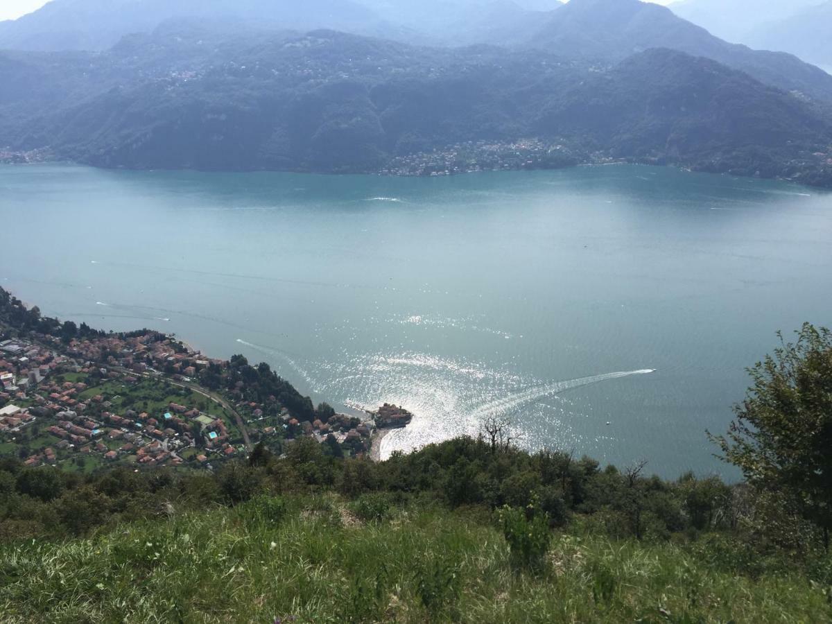 In centro Ca' Leandro Vista lago Lierna Esterno foto