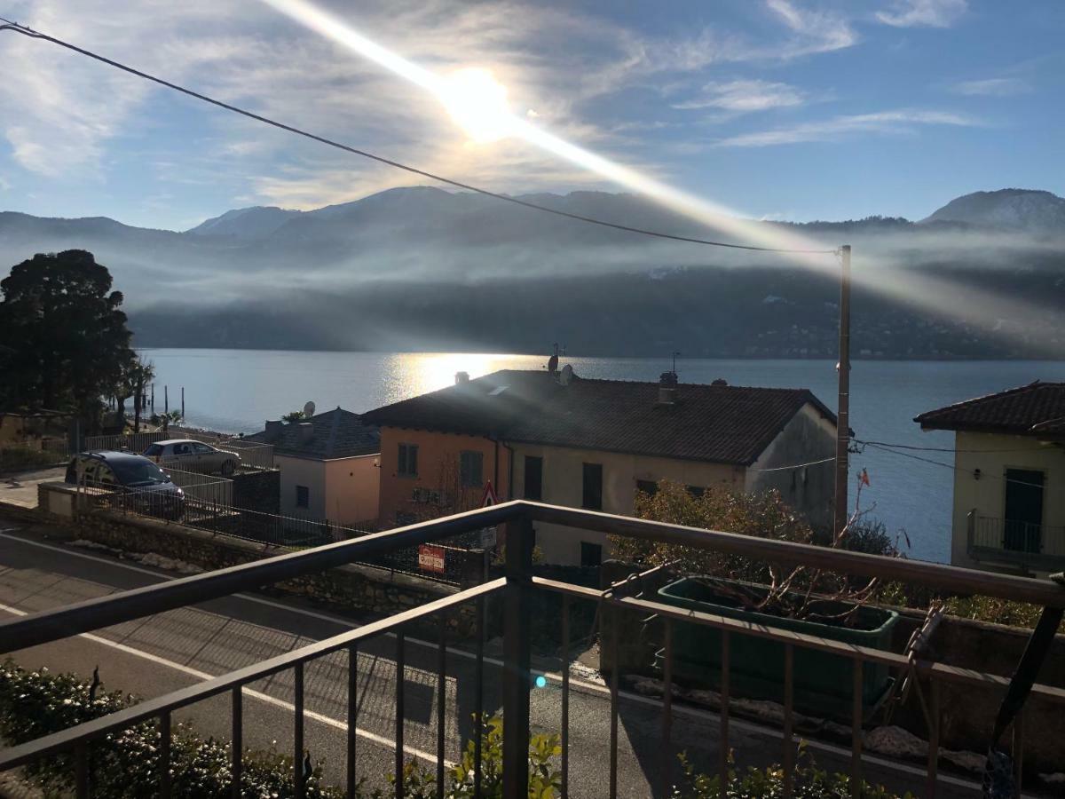 In centro Ca' Leandro Vista lago Lierna Esterno foto